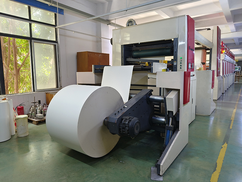 如何在紙杯上印製彩色圖案?柔版印刷技術逐步指南